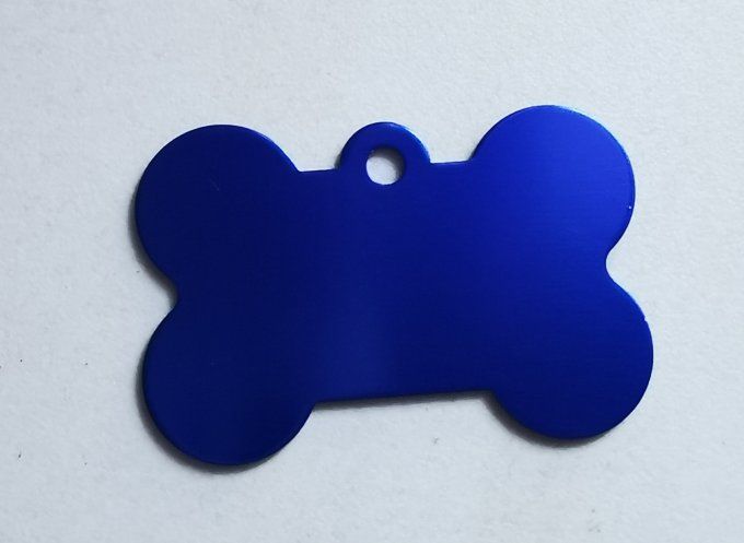 Médaille en forme d'os  