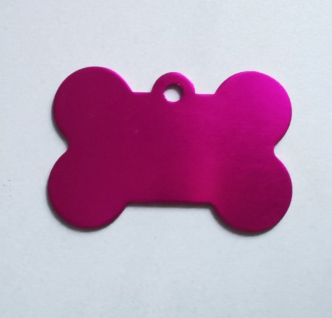 Médaille en forme d'os  