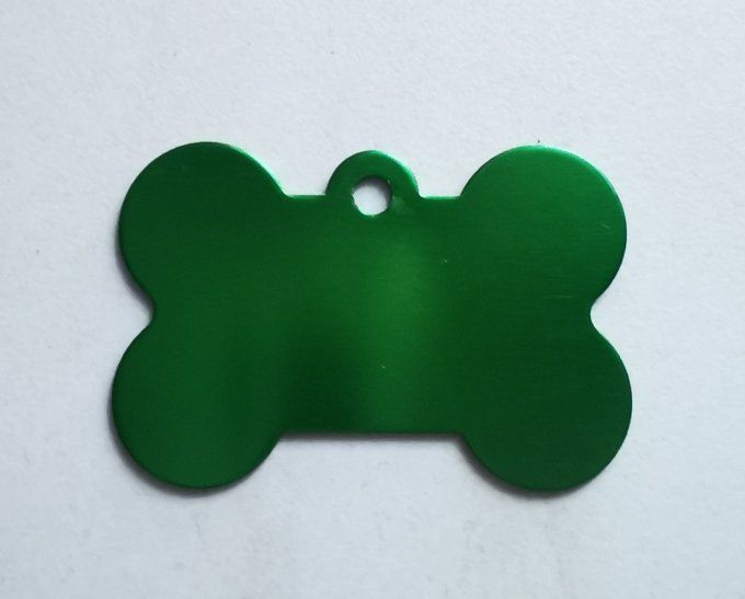 Médaille en forme d'os  