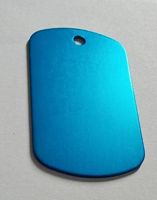 Médaille forme plaque militaire