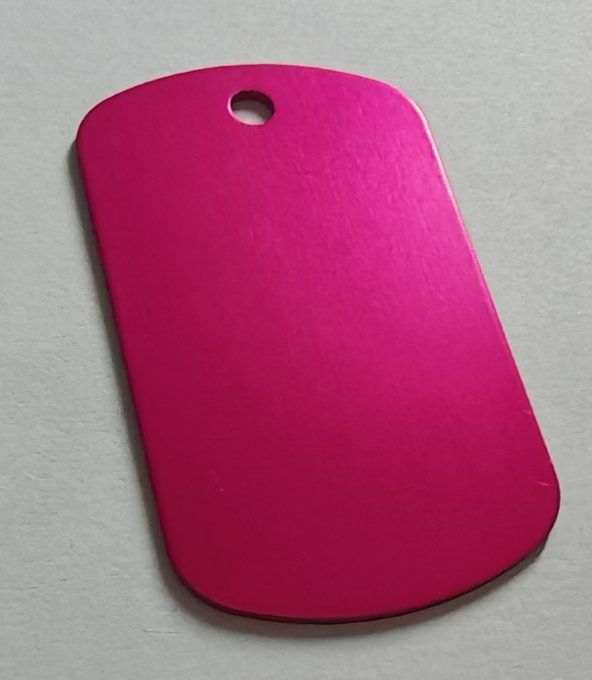 Médaille forme plaque militaire